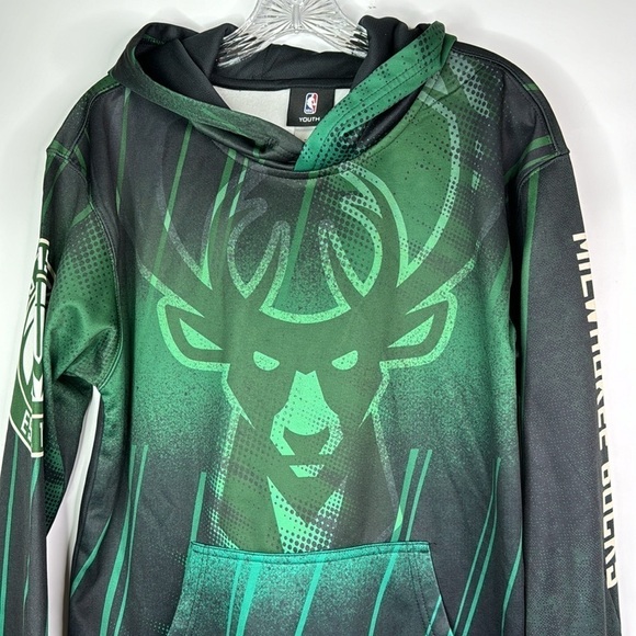 NBA Milwaukee Bucks Fear The Deer Hooded Sweatshirt Size XL Youth - Picture 2 of 10